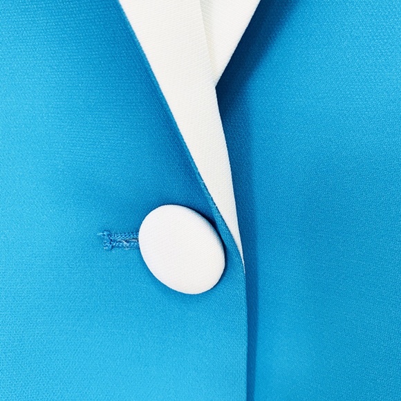 Color Block Two Piece Suit Set - Picture 6 of 7